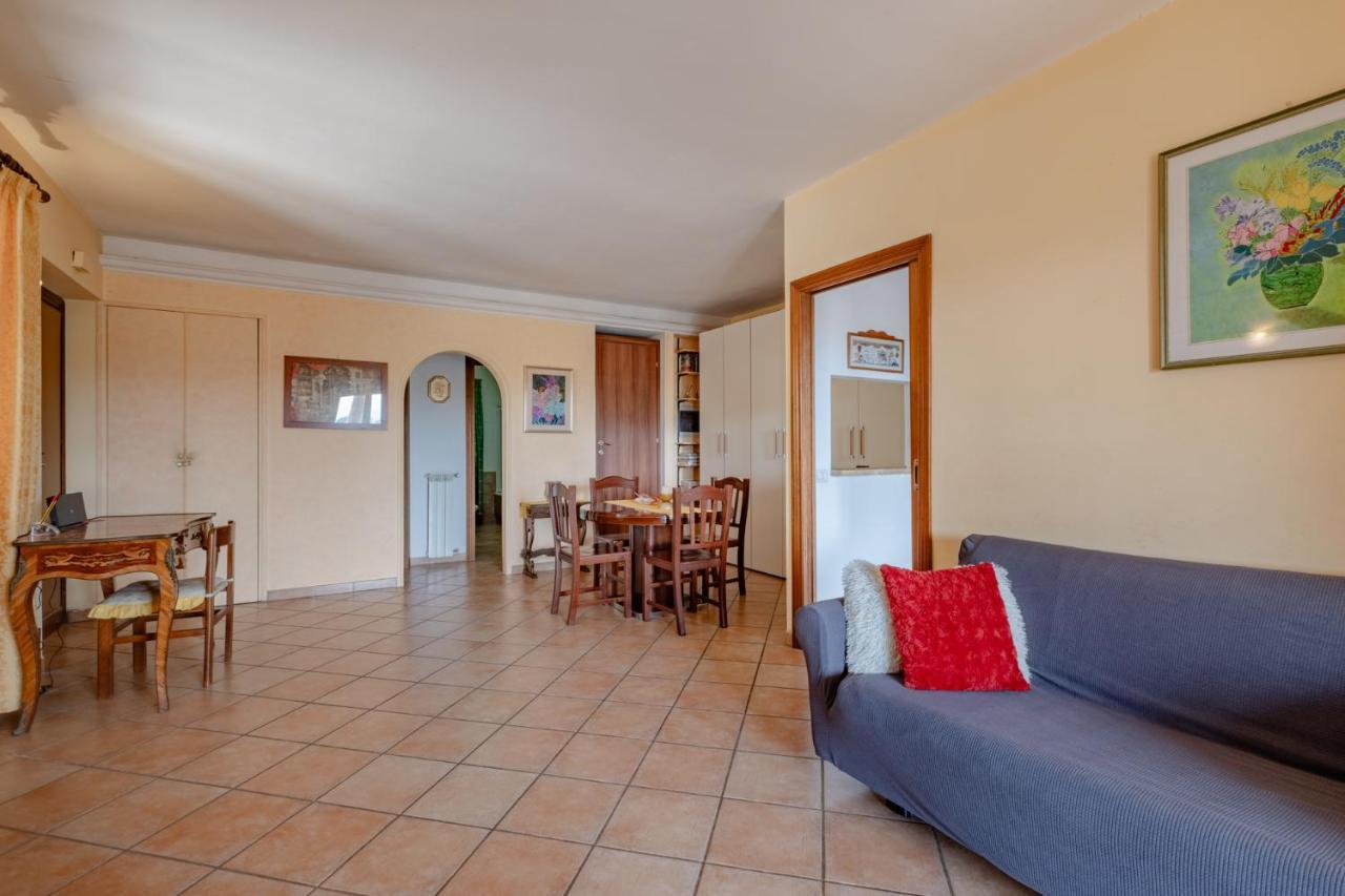 Casa Con Balcone Vista Campagna Free Netflix *
